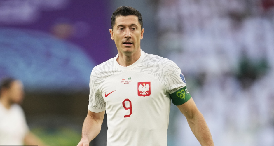 HTH莱万多夫斯基爆冷击败塞尔维亚队，比分优势明显引爆全场！的简单介绍