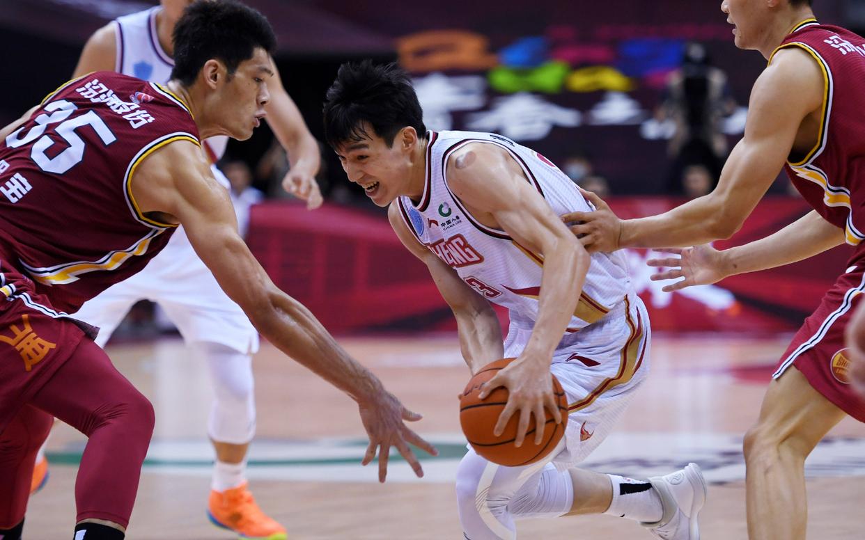 华体会APP关于浙江稠州迎欧超杯关键赛，今晚绝杀压哨，球迷炸锅，临场指挥获称赞的信息